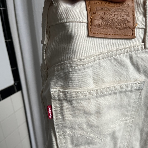 Levi’s 70s High Rise Slim Straight - Picture 11 of 11